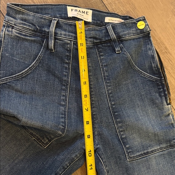 Frame Jeans - Picture 7 of 8